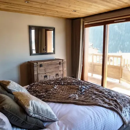 Astraea Chalet *